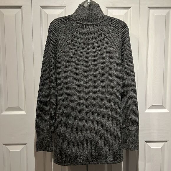 Banana Republic‎ Grey Mock Neck Sweater Size M - Picture 5 of 9